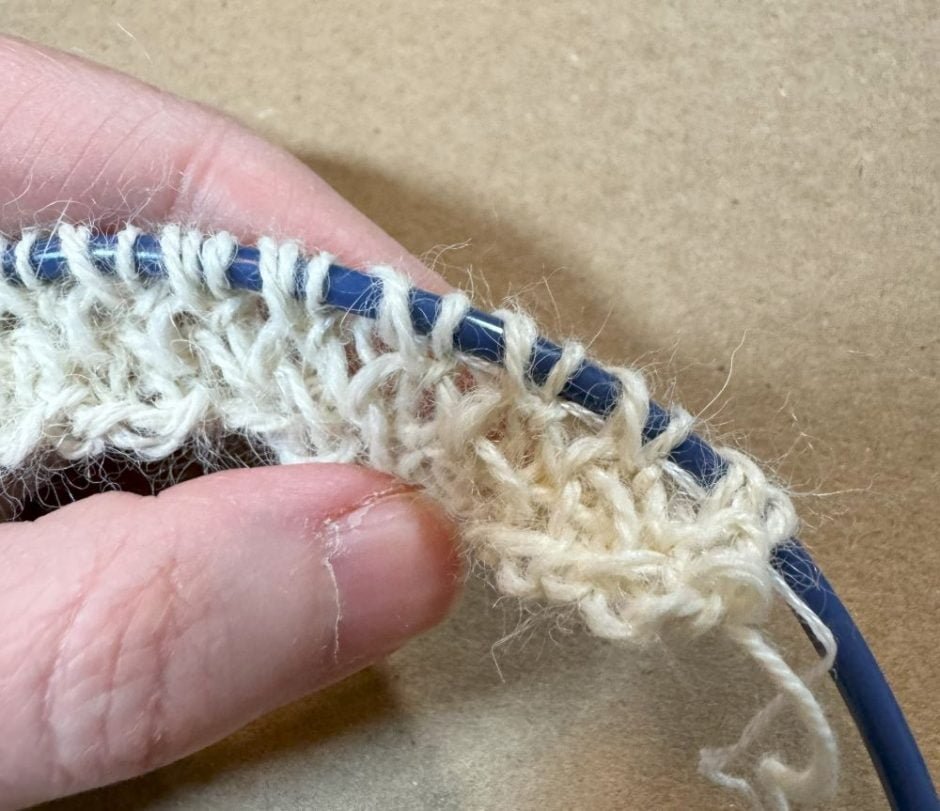 How to Use a Lifeline in Knitting
